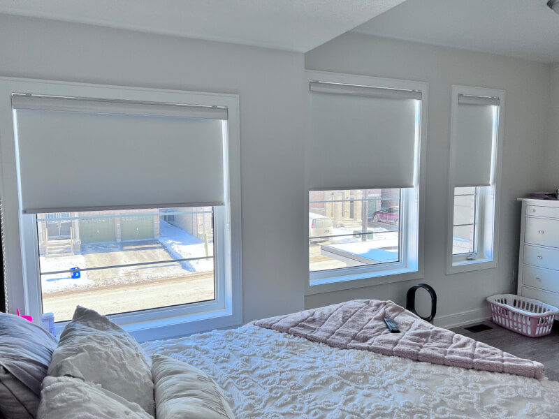 Roller blinds for bedroom